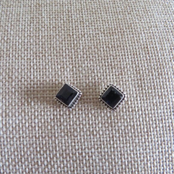 Sundance Jewelry - Sundance Catalog - Small Stud Earrings - Silver w/Dark Purple stone, NWOT